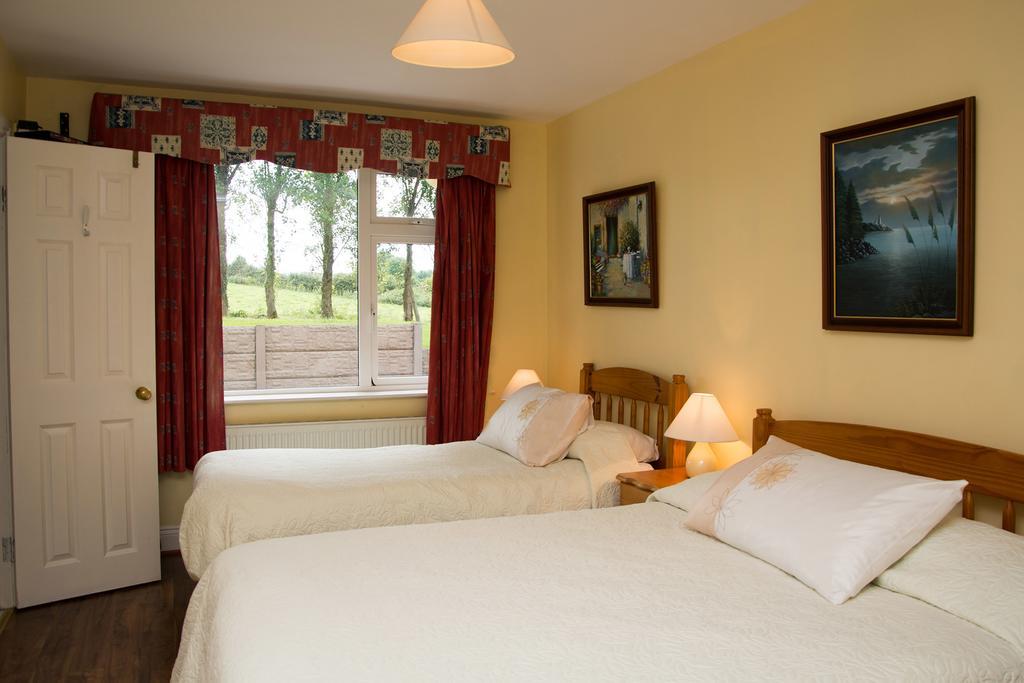 Knights Haven Bed & Breakfast Glin Exterior photo